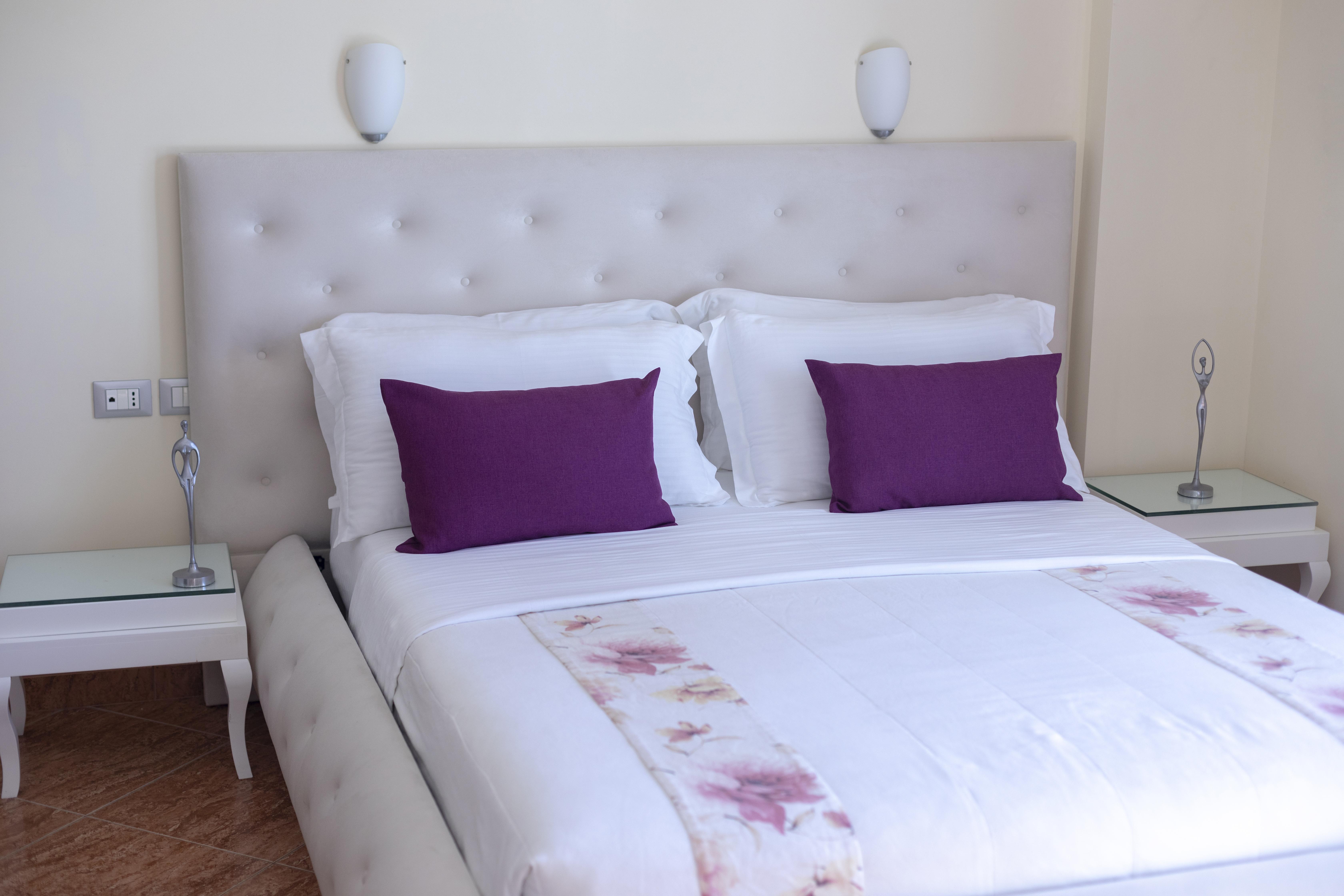 סרנדה Hotel Oasis מראה חיצוני תמונה